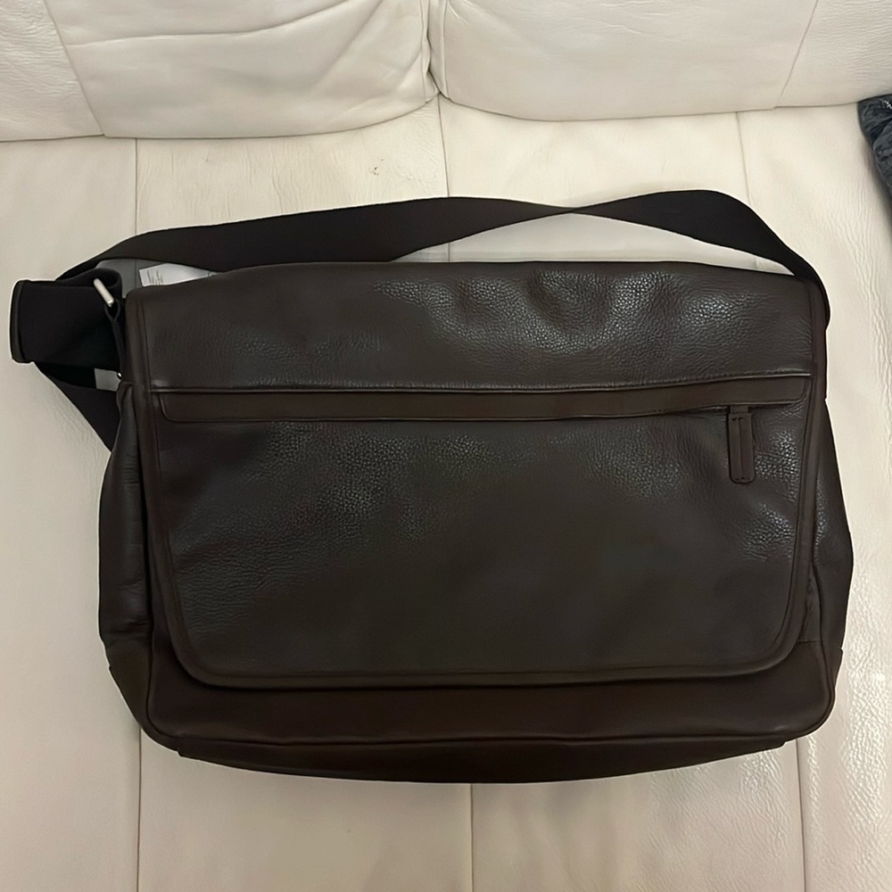 New With Tag Coach Messenger Bag. Mahogany Brown.